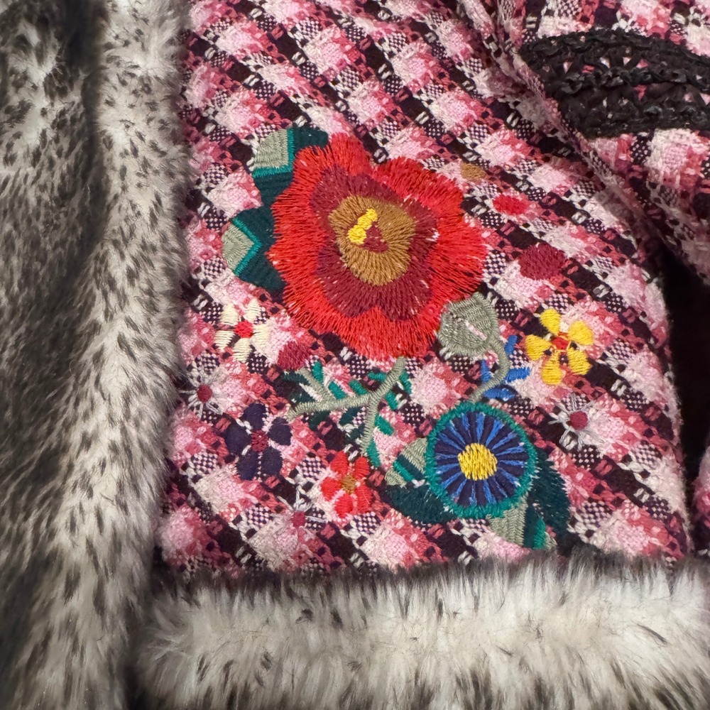 Oilily Plaid & Embroidery Faux Fur Trim Fairy Garden Whimsy Dopamine Jacket 36 - Picture 3 of 9